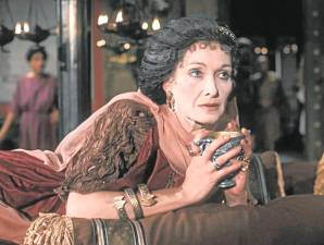 La actriz galesa Siân Phillips en el papel de Livia en la serie ‘Yo, Claudio’, de la BBC.