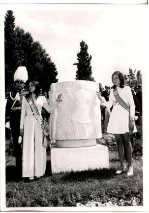 Moment de la inauguració del ‘Monument a la Sardana’, el maig del 1973. Foto: Chinchilla. Centre d’Imatges de Tarragona / L’Arxiu