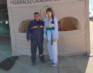 La alumna de la Associació de Taekwondo Sant Pere i Sant Pau de Tarragona Isabel Murariu consiguió la medalla de bronce de su categoría en la el Campeonato de Catalunya Trofeo Promoció Absoluto.