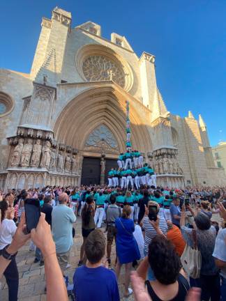 El pd8fm que van descarregar els Castellers de Vilafranca. Foto: Marina Pérez Got