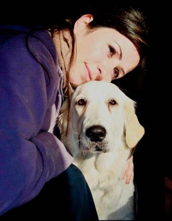 $!Núria López y su perro Fiona. Imagen cedida por la familia de la cocinera asesinada en Mas d’Enric.