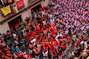 Aleta del 4 de 6 dels Minyons de l’Arboç que han descarregat a la diada de l’Arboç. Foto: ACN