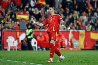 Aleix García celebra el pase a las semis de la Nations League. Foto: EFE