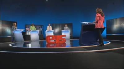 Imagen de los instantes previos al inicio de la grabación del debate, que se llevó a cabo el pasado lunes por la tarde en las instalaciones de TV3 en Sant Joan Despí. Foto: Cedida