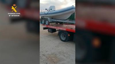 Un vecino de Flix, en una red que traía a migrantes en pateras taxi desde África