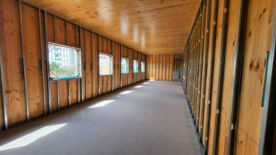 Los cierres de madera de las estructuras vertical y horizontal ya están terminados. foto: Interior Generalitat