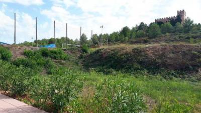 El nou pou se situaria just al costat del camp de futbol de Masllorenç. Foto: Ajuntament de Masllorenç