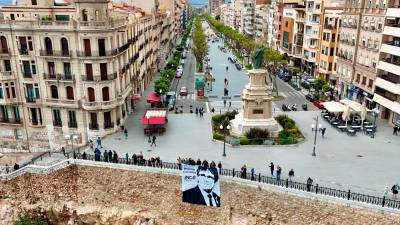 Un dron ha grabado las pancartas colgadas en los diferentes puntos del territorio. Foto: JNC