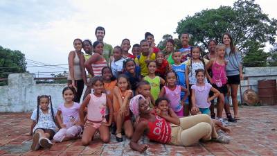 Niños y adolescentes del municipio Arroyo Naranjo (Cuba) que participaron en uno de los talleres. Foto: C.S.