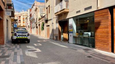 Comisaría de la Policía Local de Vila-seca, ubicada en la calle Sant Antoni. Foto: Alba Mariné