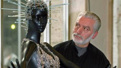 Imagen de archivo del diseñador Paco Rabanne. Foto: EFE