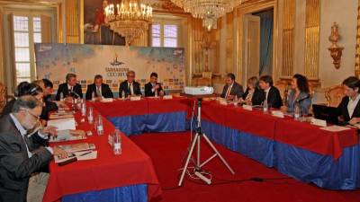 Imagen de una reunión del Comité Organizador de los Juegos del Mediterráneo 2017, en 2013. Foto: Lluís Milián
