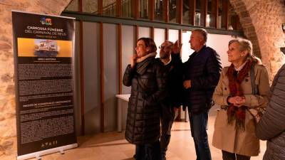 L’alcaldessa de Reus, Sandra Guaita, a l’exposició de Carnaval. Foto: Aj. Reus