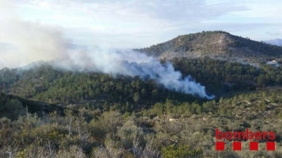 Una imatge de l'incendi. Foto: Bombers de la Generalitat