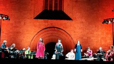 Imatge del concert que Jordi Savall i la resta de músics van oferir a Santes Creus. foto: ACN