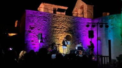 Un concierto en el castillo de Calafell.