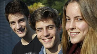 Pablo, Álvaro y Paula se han convertido en referentes para miles de adolescentes de toda España. Foto: Pere Ferré