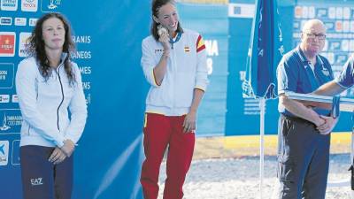 La catalana Jessica Vall, con su bronce en 50 braza. En total ha hecho cuatro podios. FOTO: P. Ferr&eacute;