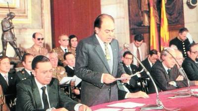 Jordi Pujol toma posesión del cargo de presidente de la Generalitat, tras los comicios de marzo de 1980. Foto: dt