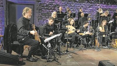 Jordi Savall con Orpheus XXI en el Monestir de Poblet, en una edición del Festival de Música Antiga.