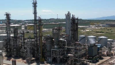 Imatge de la planta d’òxid d’etilè que Iqoxe té al polígon sud, a la Canonja. FOTO: CEDIDA