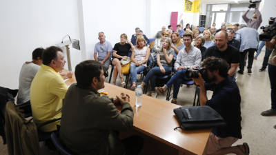 Imagen de la asamblea de Junts per Tarragona que el 13 de junio de 2019 decidió por unanimidad dar la alcaldía a Ricomà (ERC). FOTO: PERE FERRÉ