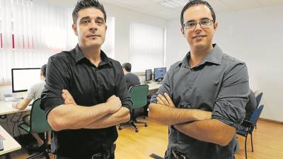 Carlos Cuenca (izquierda) y David Rodr&iacute;guez, socios de Technodac. Foto: Pere Ferr&eacute;