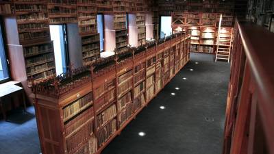 Imagen del aspecto que ofrece la remodelada biblioteca del Arquebisbat de Tarragona. FOTO: PERE FERRÉ