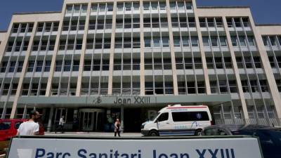 El Parlament ha aprobado exigir al Govern que ejecute las obras pendientes en el Hospital Joan XXIII.