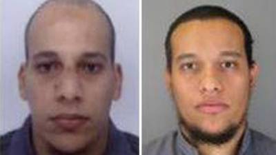 Los hermanos Said y Cherif Kouachi, buscados por la policía francesa. Foto: EFE
