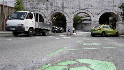 Zona verde en el carrer Arcades. Foto: Pere Ferré/DT