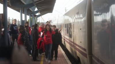 La plataforma Trens Dignes. Foto: Joan Revillas/dt
