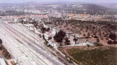 La colonia ferroviaria de Sant Vicenç de Calders.