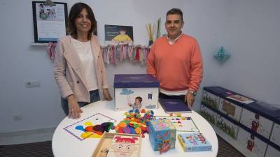 Eva Forcadell y Pasqual Almudeve, de Amposta, son los creadores de la empresa Memoryteca.