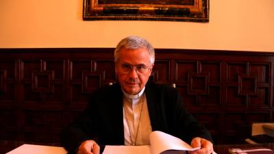 El arzobispo de Tarragona, Joan Planellas, durante la entrevista con la Agència Catalana de Notícies (ACN).