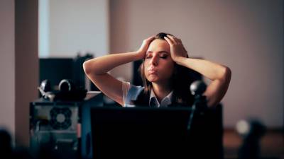 Los expertos avisan al Ejecutivo de que hay que elevar la productividad al tiempo que se reducen horas de trabajo. Foto: Getty image