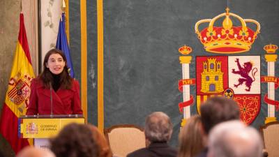 La ministra de Justicia, Pilar Llop, da un discurso durante la inauguración de la jornada de mediación. Foto: EFE
