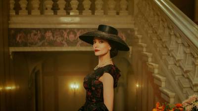 Angelina Jolie interpreta a la soprano María Callas en el filme dirigido por Pablo Larraín. Foto: diamond films/acn