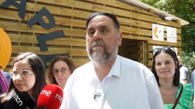 El president d’ERC, Oriol Junqueras, durant una atenció als mitjans de comunicació a l’Aplec del Caragol de Lleida. Foto: ACN