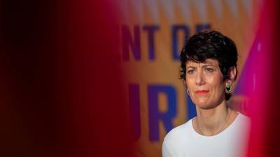 La ministra Saiz considera que es de justicia social garantizar por ley la revalorización de las pensiones. Foto: EFE