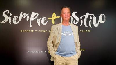 Louis Van Gaal, durante la presentación de la campaña. Foto: EFE