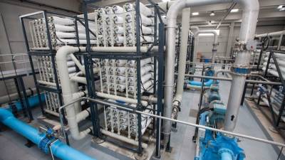 Pla general de l'interior de la planta d'aigua reciclada que abasteix el polígon petroquímic de Tarragona. Foto: ACN