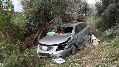 Imagen del turismo implicado en un accidente mortal ocurrido el año pasado en la N-420, en el término municipal de Marçà. Foto: ACN