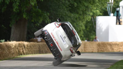 Terry Grant ha pilotado la última versión del Nissan Juke en la subida en cuesta de Goodwood en 2 minutos y 10 segundos.