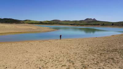 Embalses a mínimos jamás vistos, consecuencia de las pocas lluvias registradas en los últimos meses. Foto: EFE