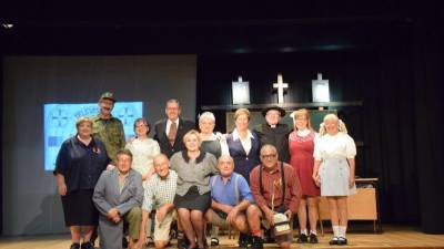 Els integrants del grup de teatre de Castellvell del Camp han representat 24 vegades El Florido Pensil. Foto: Cedida