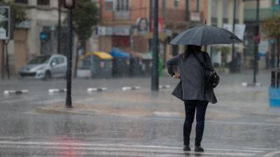 Las tormentas pueden venir acompañadas de granizo. Foto: EFE