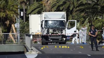 Imagen del camión que cometió el atentado. Foto: EFE
