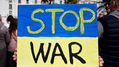 Una manifestación reciente en contra de la guerra en Ucrania. Foto: EFE