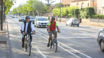 El Ayuntamiento obligará a reducir la velocidad del tráfico a 30km/h en las denominadas vías de convivencia. FOTO: ALBA MARINÉ